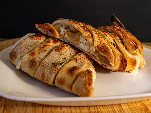 Pao Alho e Queijo